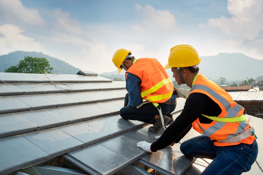 roof repair in Leisure City FL